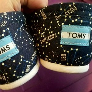 RARE glow in the darkToms